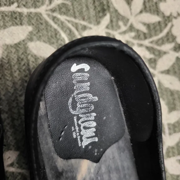 Sandgrens  Clogs - Picture 3 of 7